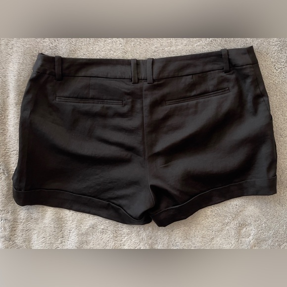 Mossimo Black Women’s Shorts - Picture 6 of 10